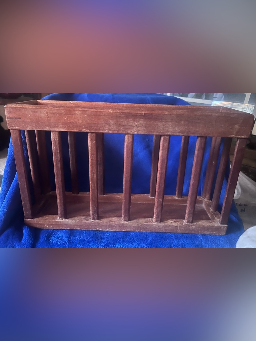 Vintage Goodwood teak wall-mounted magazine rack!